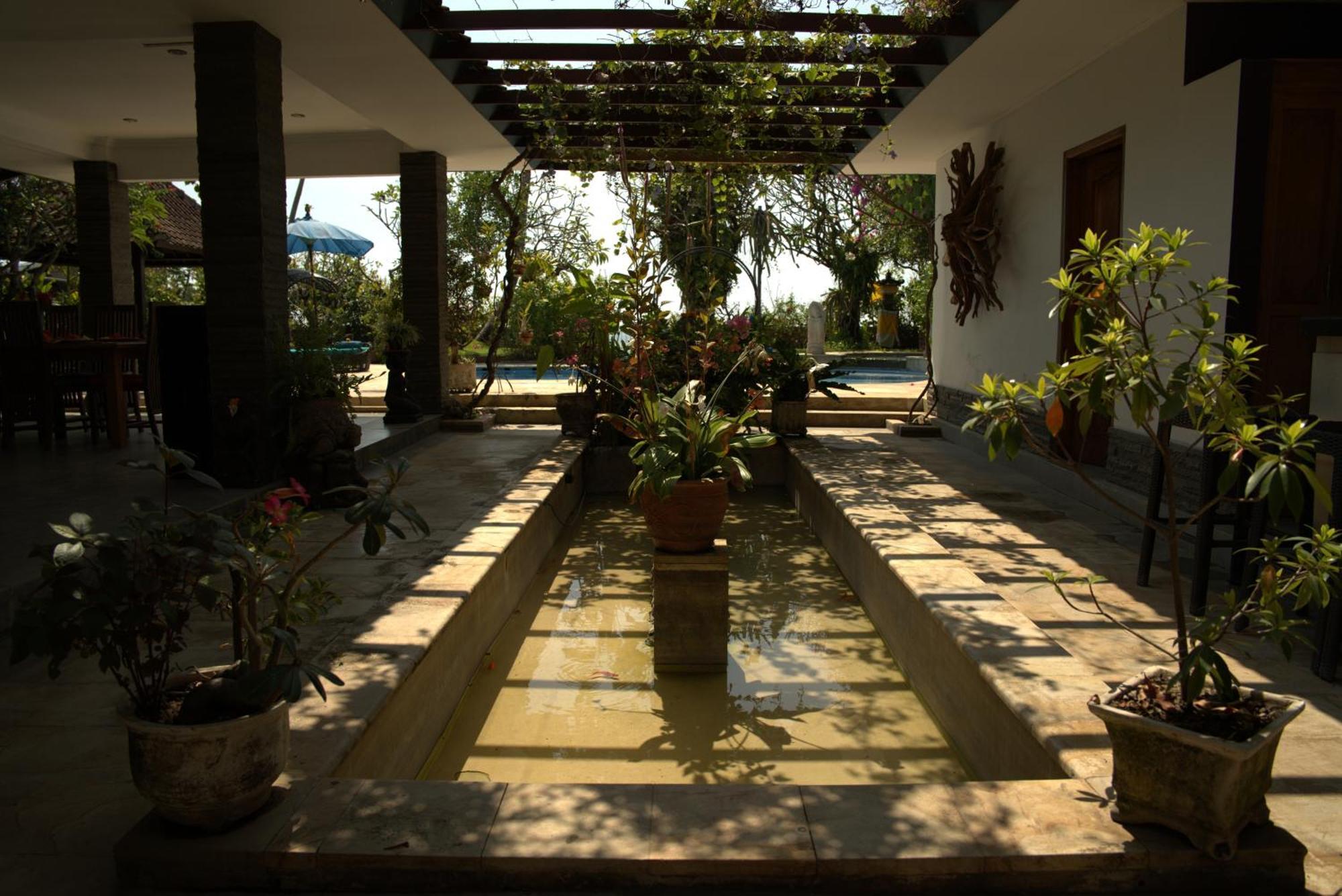 Sha San Gar Banjar (Bali)
